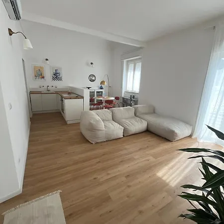 Borgaria Charm And Relax Апартаменты *